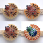 福良雀の帯留めお色違い